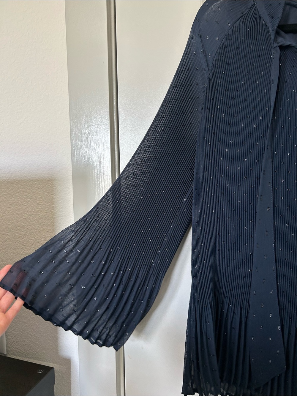 Roz & Ali Navy Pleated Long-Sleeve Blouse with Tie Neck - Picture 2 of 6